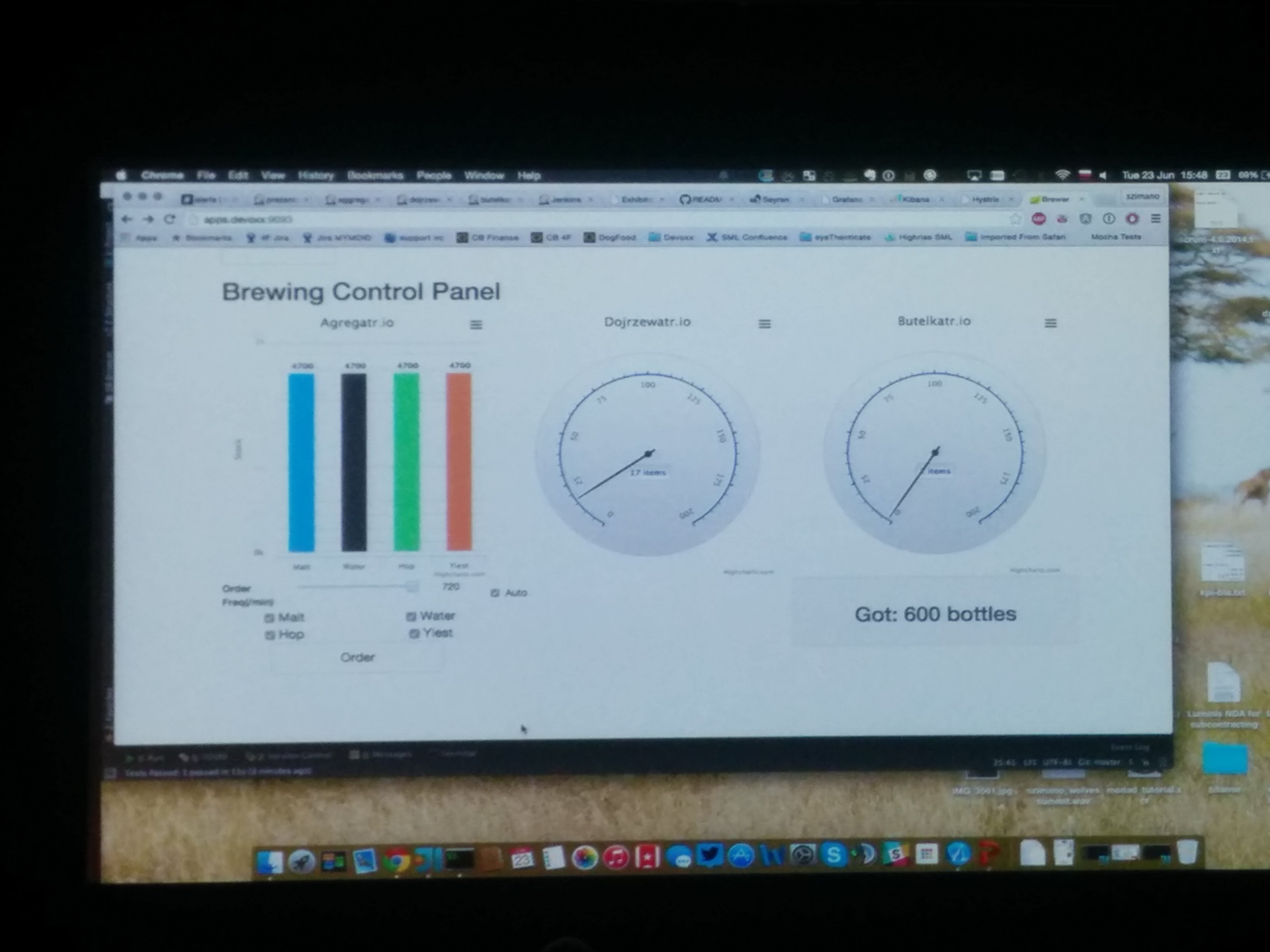 "Microservices Live-Coding Demo"