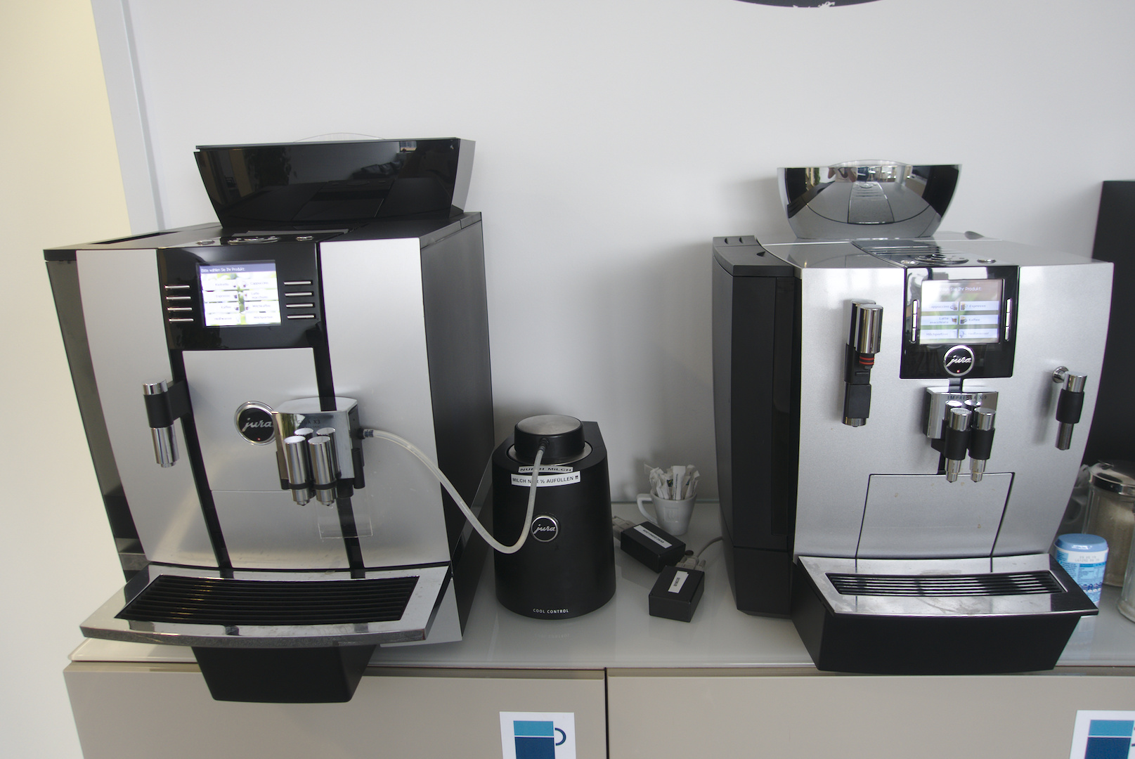 Visualising sensors and coffee machines with ESP8266, MQTT, InfluxDB ...