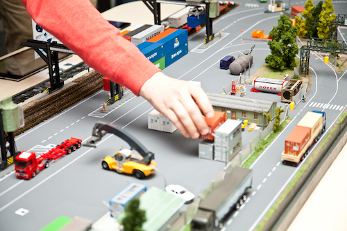 Logistik Modell